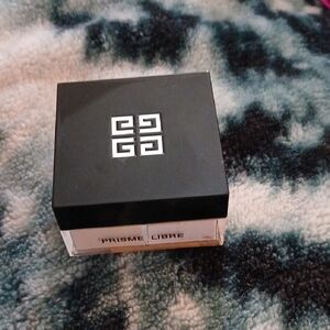 Givenchy Prisme Libre in Black and White